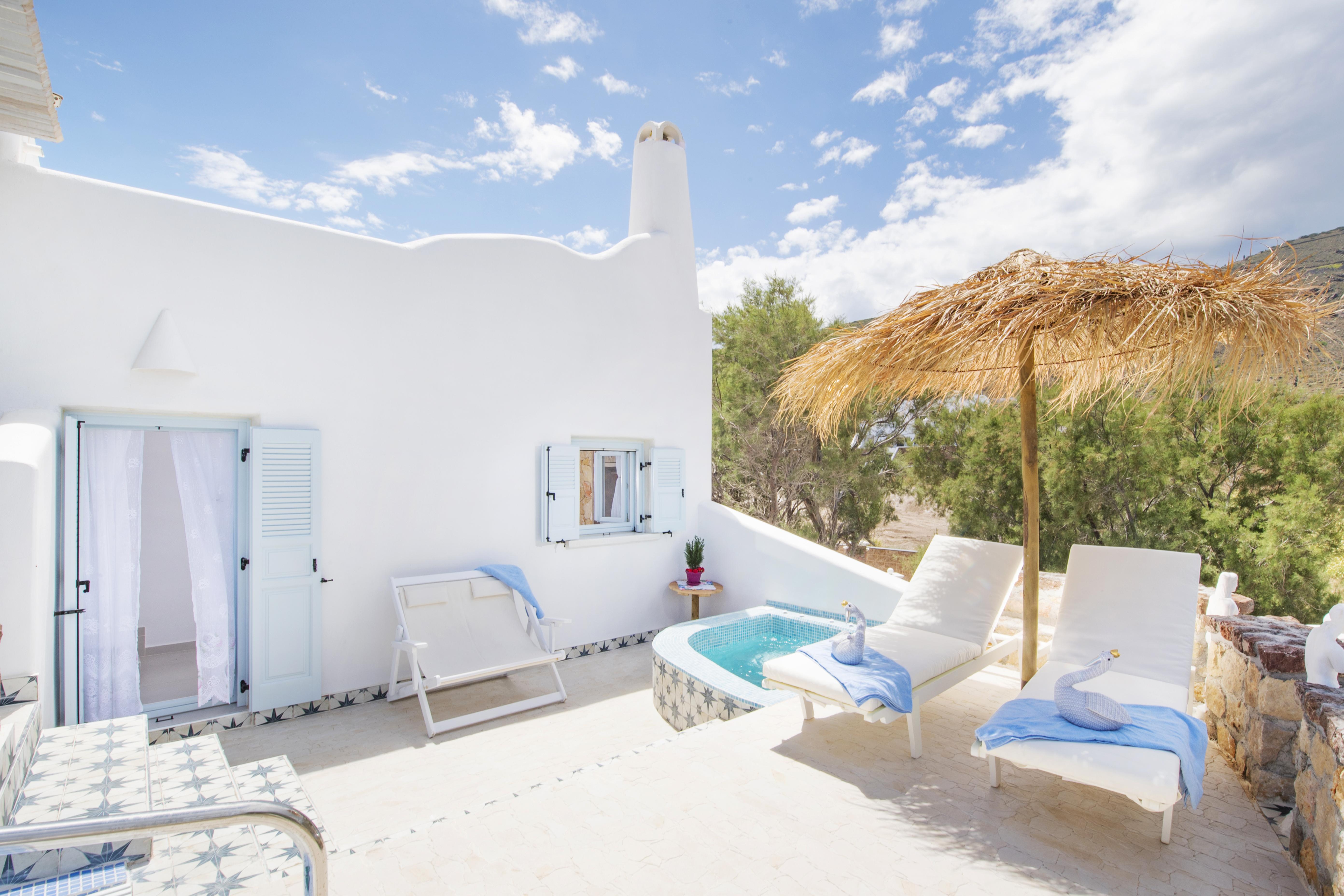 Starlight Luxury Seaside Villa & Suites อิเมโรวิยอน ภายนอก รูปภาพ