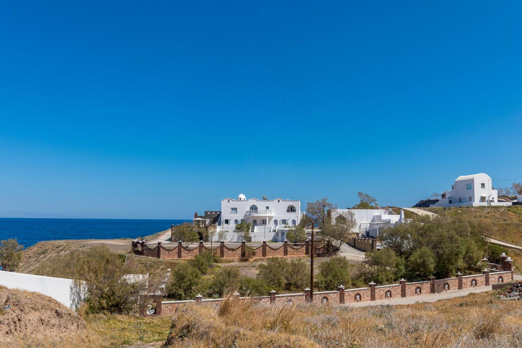 Starlight Luxury Seaside Villa & Suites อิเมโรวิยอน ภายนอก รูปภาพ