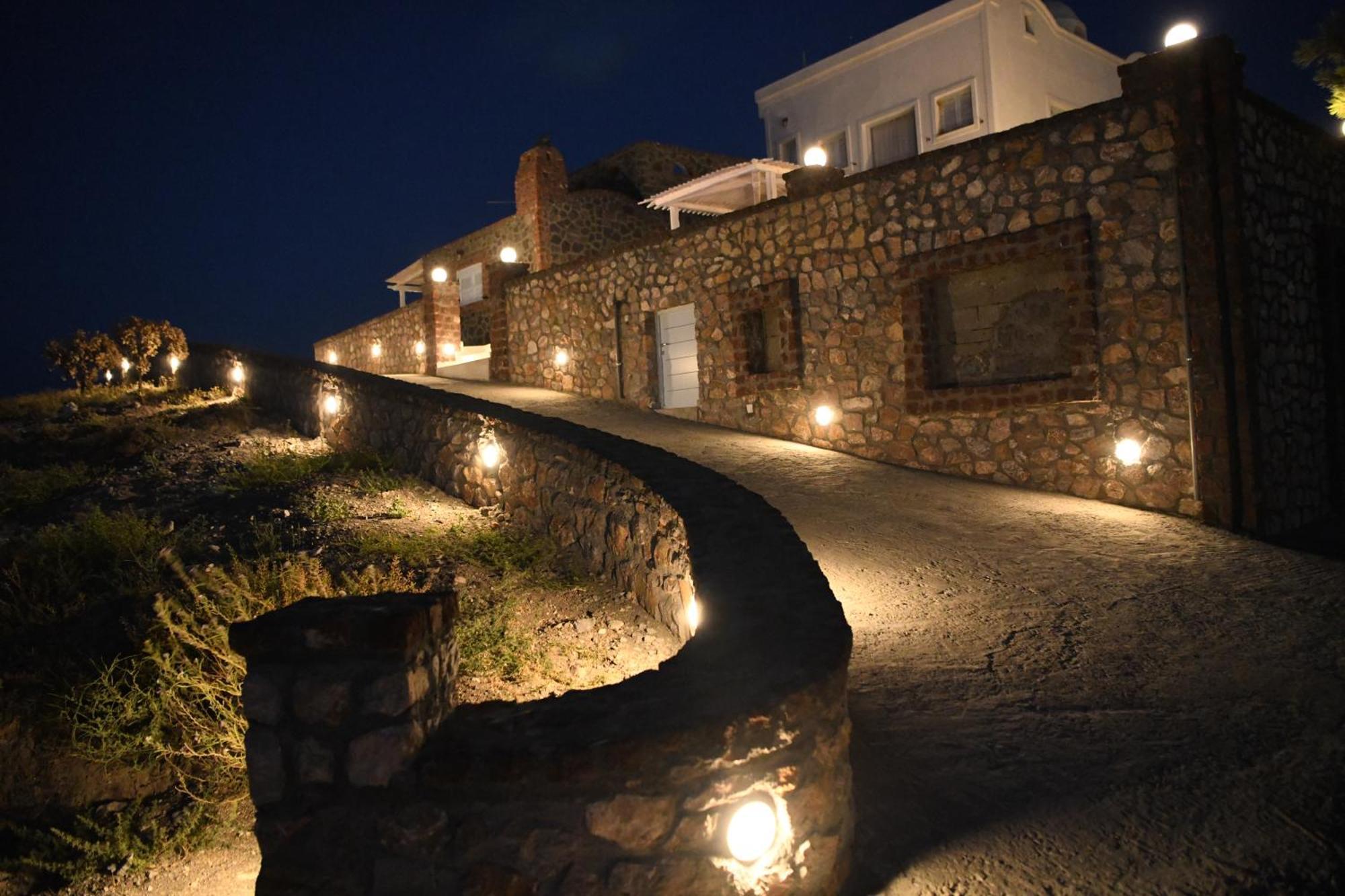 Starlight Luxury Seaside Villa & Suites อิเมโรวิยอน ภายนอก รูปภาพ