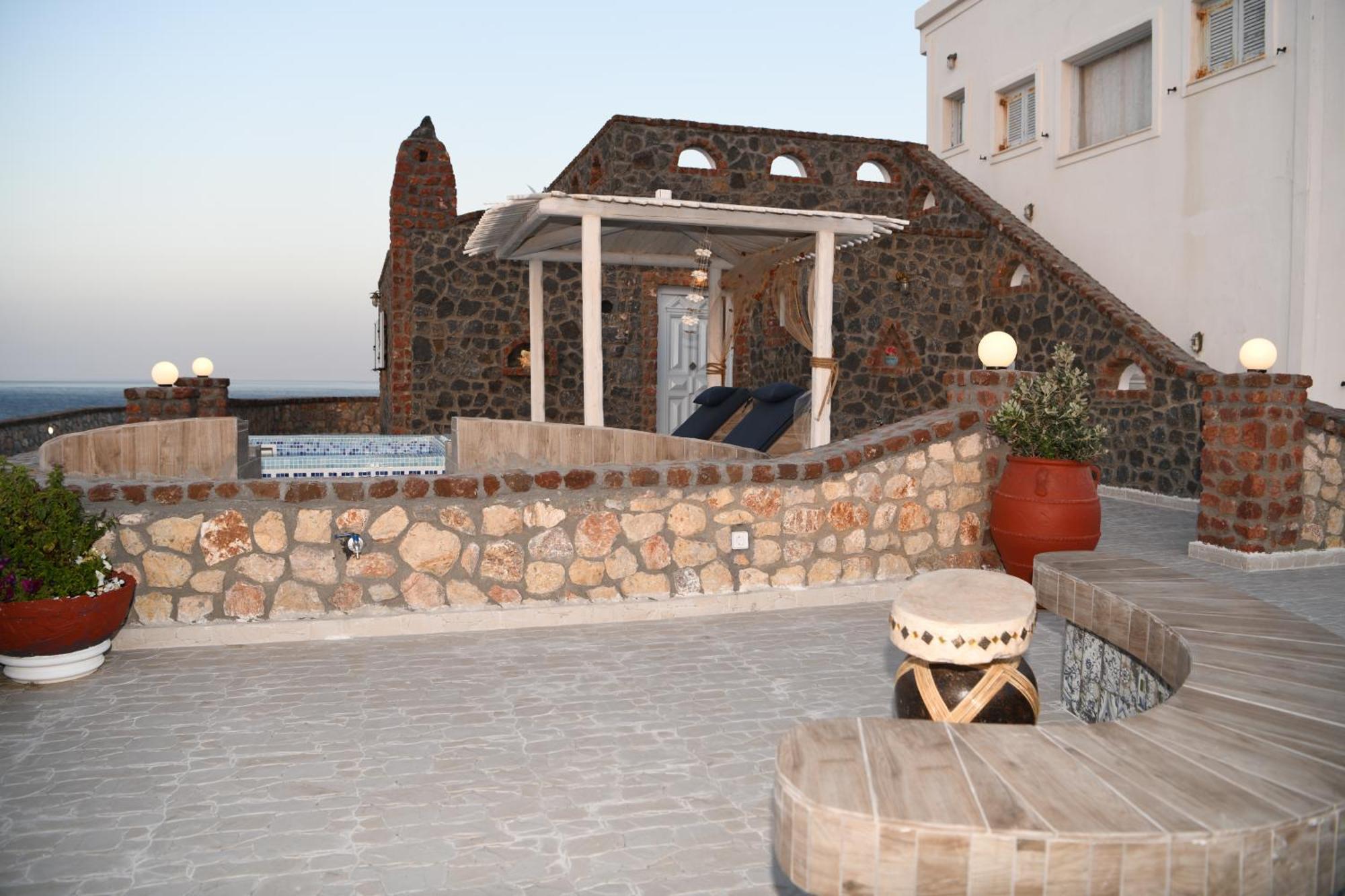 Starlight Luxury Seaside Villa & Suites อิเมโรวิยอน ภายนอก รูปภาพ